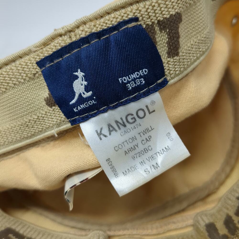 Kangol Baseball Cap Beige Hat M Flexfit Cotton Twill Army Cadet Style Logo - Picture 9 of 9